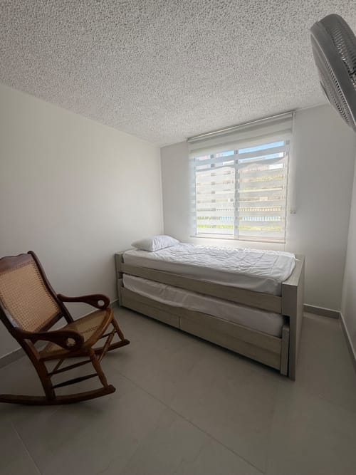 Apartamento de 2 alcobas en arriendo en Las Palmas, Ricaurte, 50 m² · foto 22 de 24