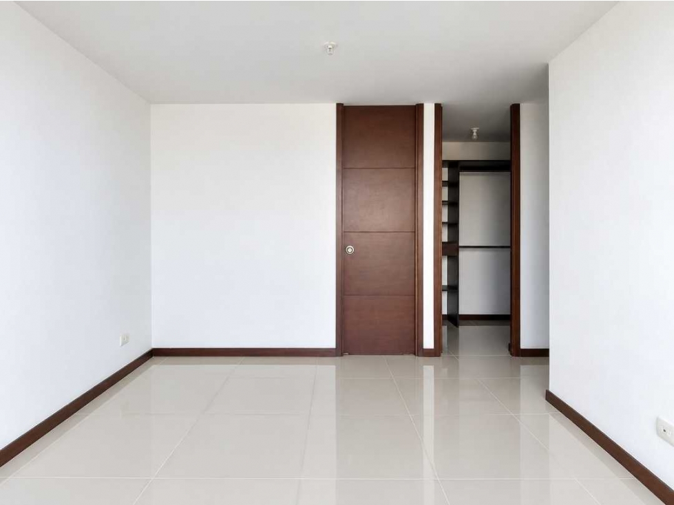 Apartamento en arriendo en Las Antillas, Envigado · foto 9 de 19