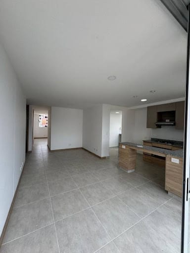 Apartamento de 3 alcobas en arriendo en Aves Maria, Sabaneta, 96 m² · foto 3 de 20