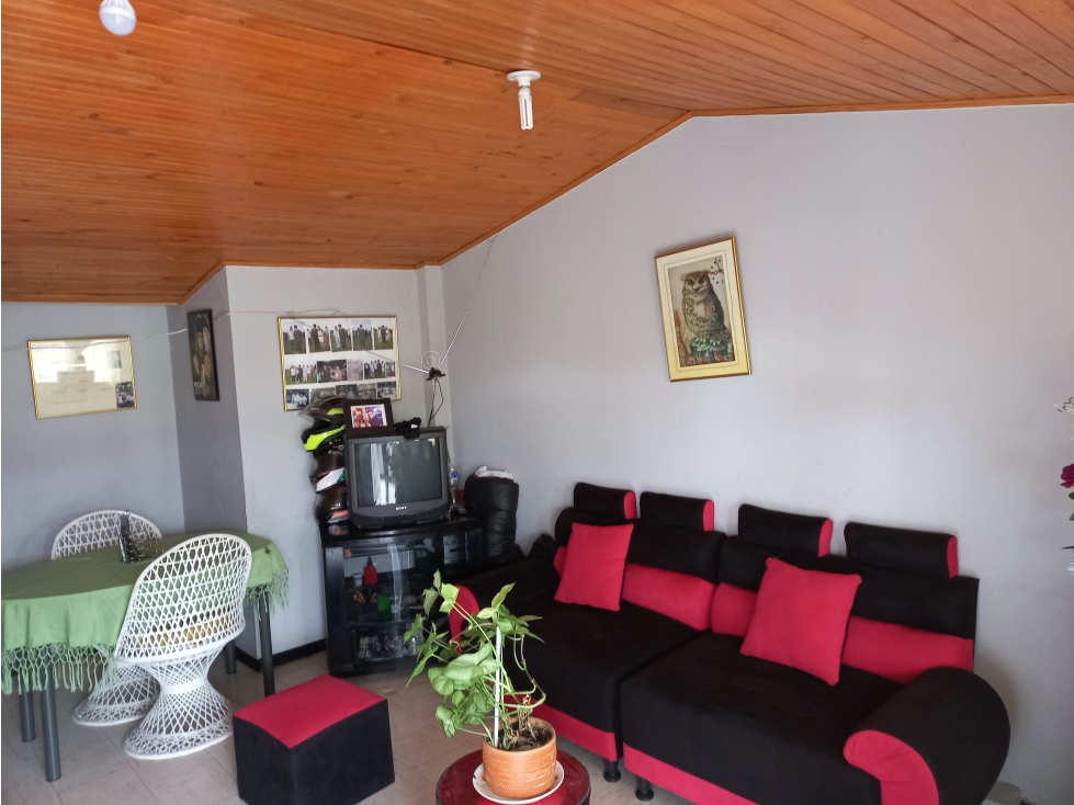 Casa en venta en Carvajal, Bogotá · foto 6 de 24
