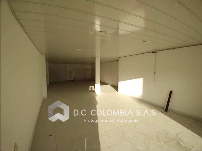 Casa de 6 alcobas en venta en San Pablo, Bogotá, 350 m² · foto 24 de 24