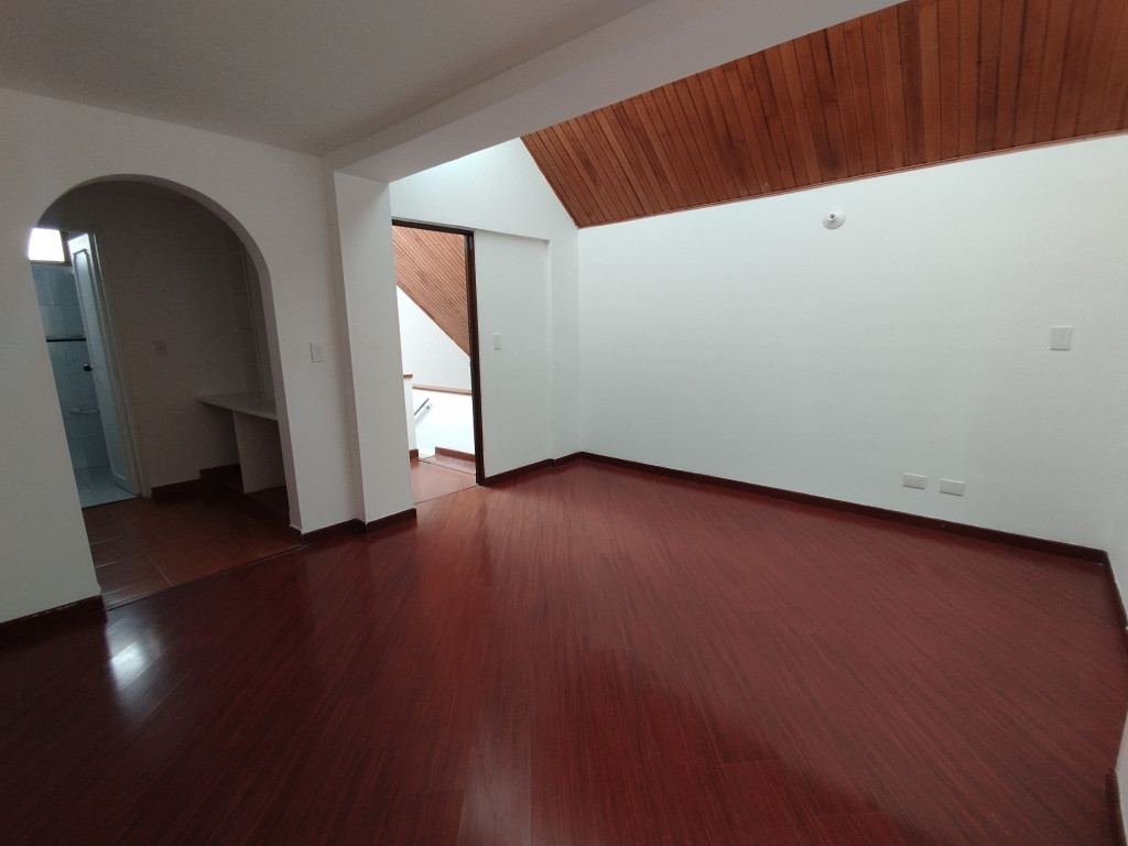 Apartamento en venta en Lisboa, Bogotá · foto 3 de 24