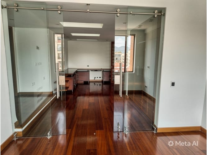Apartamento en venta en Santa Barbara, Bogotá, 340 m² · foto 6 de 24