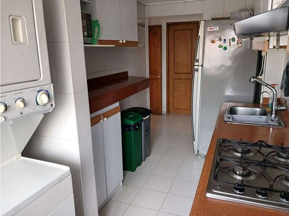 Apartamento en venta en Cedritos, Bogotá · foto 3 de 13