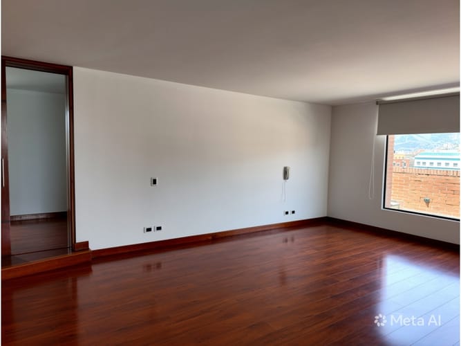 Apartamento en venta en Santa Barbara, Bogotá, 340 m² · foto 15 de 24