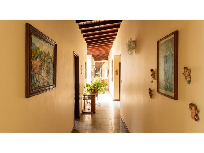 Casa de 4 alcobas en venta en Boston, Medellín, 220 m² · foto 14 de 15