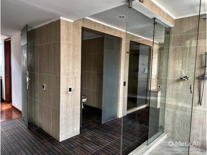 Apartamento en arriendo en Santa Barbara, Bogotá, 340 m² · foto 17 de 24