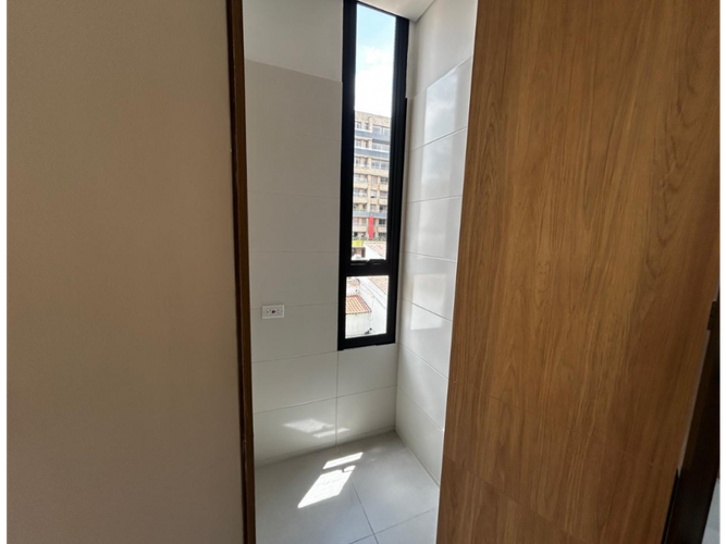 Apartaestudio en venta en Chico Norte, Bogotá, 44 m² · foto 10 de 16
