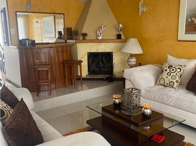 Casa de 4 alcobas en venta en El Contador, Bogotá, 210 m² · foto 6 de 17