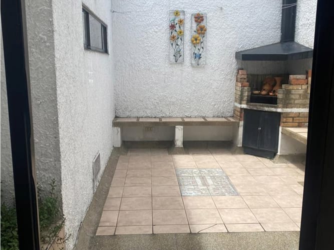 Casa de 4 alcobas en venta en El Contador, Bogotá, 210 m² · foto 7 de 17
