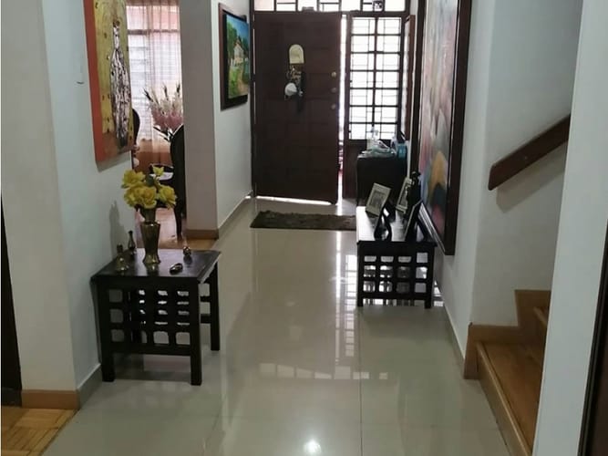 Casa de 4 alcobas en venta en Nueva Autopista, Bogotá, 220 m² · foto 4 de 17