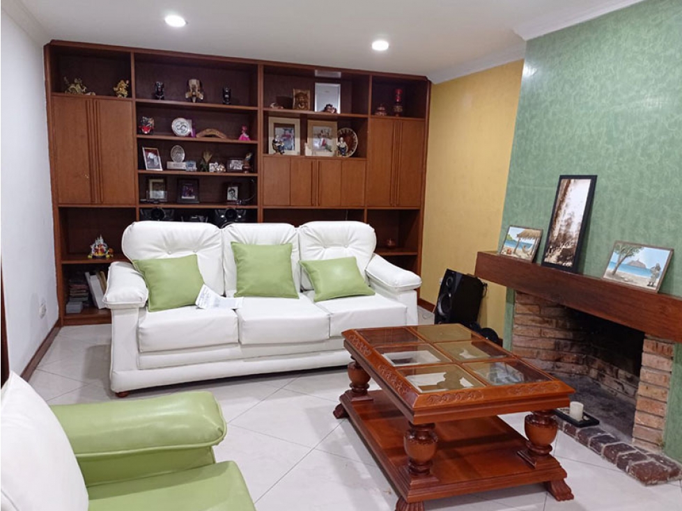 Casa en venta en El Contador, Bogotá · foto 4 de 24