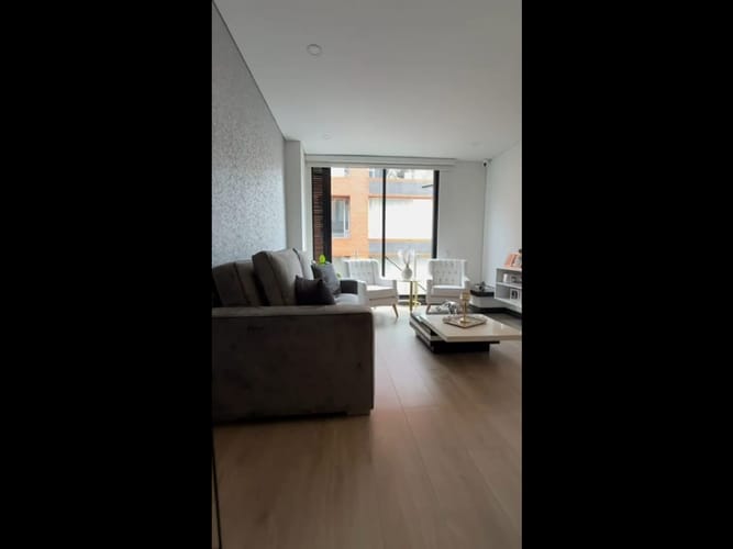 Apartamento de 1 alcoba en venta en Ciudad Jardin Norte, Bogotá, 52 m² · foto 5 de 21