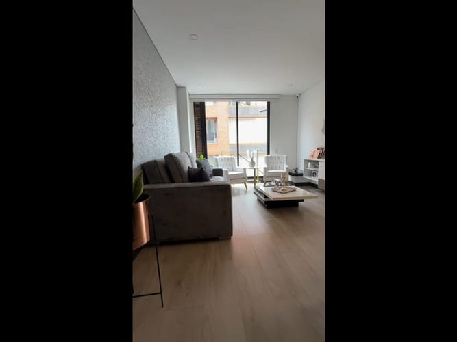 Apartamento de 1 alcoba en venta en Ciudad Jardin Norte, Bogotá, 52 m² · foto 6 de 21