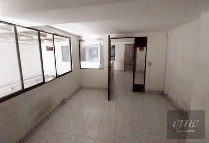 Bodega en arriendo en Cristo Rey, Medellín, 360 m² · foto 6 de 8