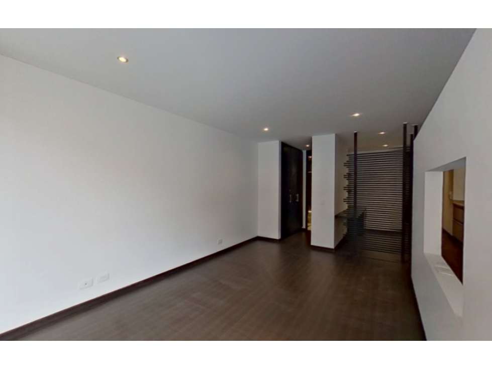 Apartamento en venta en Santa Barbara, Bogotá · foto 5 de 9