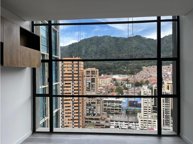 Apartaestudio en venta en Centro Internacional, Bogotá, 24 m² · foto 2 de 15