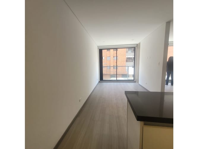 Apartamento de 1 alcoba en venta en Cedritos, Bogotá, 50 m² · foto 3 de 12