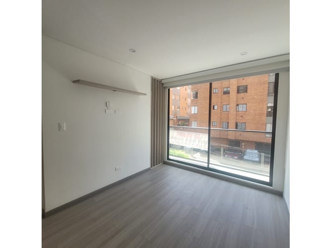 Apartamento de 1 alcoba en venta en Cedritos, Bogotá, 50 m² · foto 4 de 12