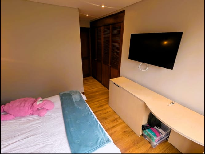 Apartamento de 3 alcobas en venta en Transversal Superior, Medellín, 171 m² · foto 11 de 24