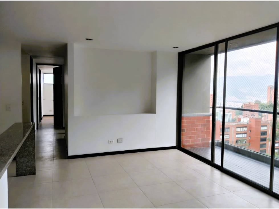 Apartamento en venta en Vía Las Palmas, Medellín · foto 3 de 21