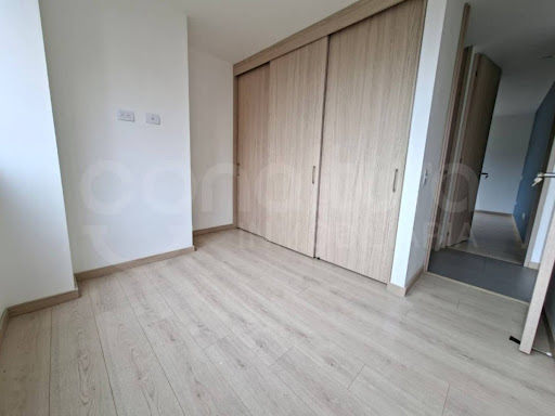Apartaestudio en arriendo en Loma Del Escobero, Envigado · foto 7 de 10