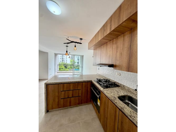 Apartamento de 3 alcobas en venta en Cachipay, Cali, 75 m² · foto 2 de 24