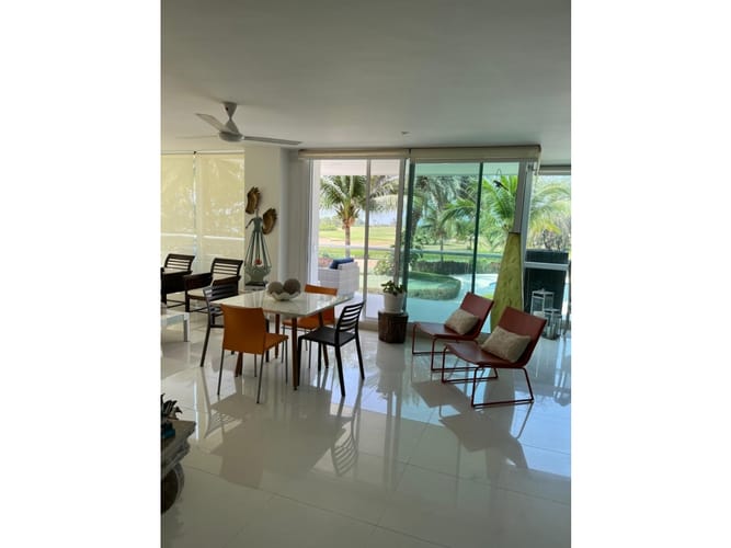 Apartamento de 3 alcobas en venta en Daniel Lemaitre, Cartagena, 239 m² · foto 12 de 18
