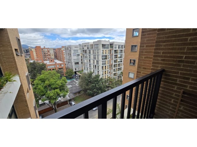 Apartaestudio en venta en Chico Norte, Bogotá, 33 m² · foto 9 de 24