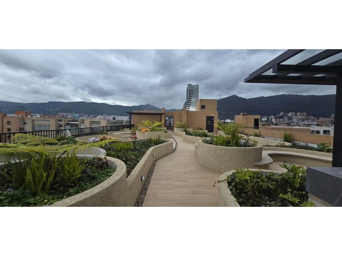 Apartaestudio en venta en Chico Norte, Bogotá, 33 m² · foto 23 de 24
