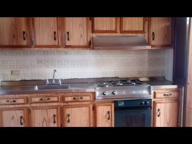 Casa de 9 alcobas en venta en Nueva Autopista, Bogotá, 480 m² · foto 4 de 10