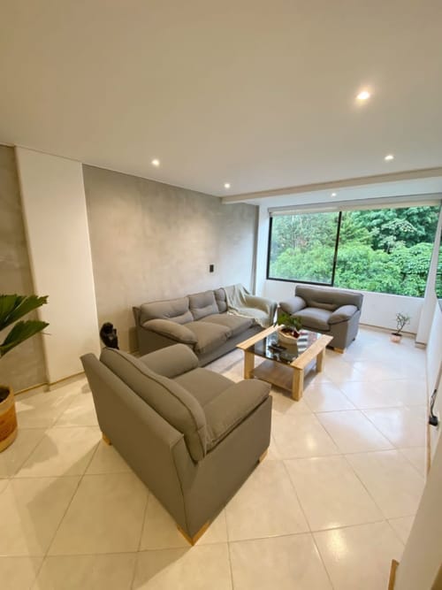 Apartamento de 3 alcobas en venta en El Poblado, Medellín, 115 m² · foto 1 de 16