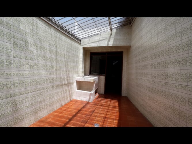 Casa de 9 alcobas en venta en Nueva Autopista, Bogotá, 480 m² · foto 10 de 10