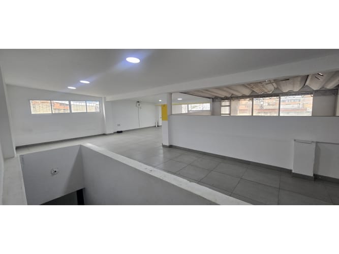 Bodega en arriendo en San Isidro, Zipaquirá, 600 m² · foto 18 de 24