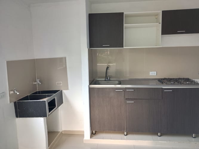 Apartaestudio en arriendo en La Buitrera, Cali, 44 m² · foto 5 de 11