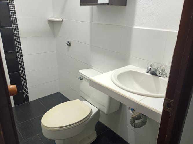 Apartaestudio en arriendo en La Buitrera, Cali, 44 m² · foto 9 de 11
