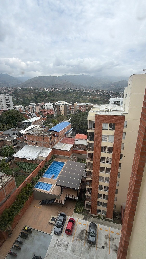 Apartamento en venta en Bellavista, Cali · foto 11 de 24