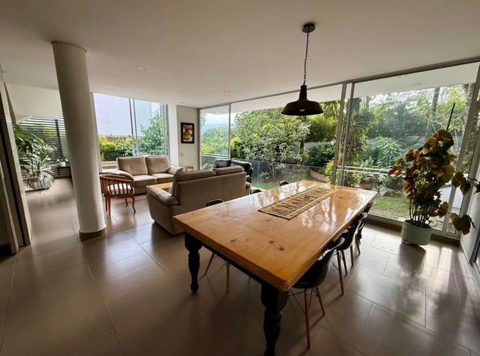 Casa de 4 alcobas en venta en Cerro Azul Del Vergel, Ibagué, 340 m² · foto 3 de 9