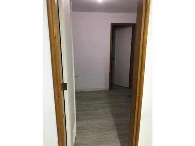 Apartamento de 3 alcobas en arriendo en La Florida, Medellín, 195 m² · foto 6 de 24