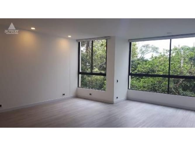 Apartamento de 3 alcobas en arriendo en La Florida, Medellín, 195 m² · foto 22 de 24