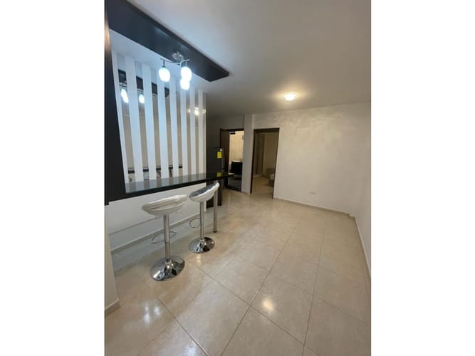 Edificio en venta en El Jardin, Palmira, 290 m² · foto 2 de 24