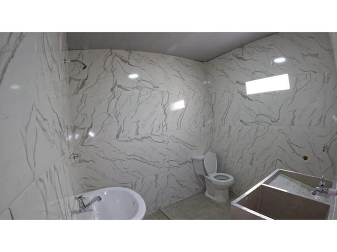 Edificio en venta en El Jardin, Palmira, 290 m² · foto 20 de 24