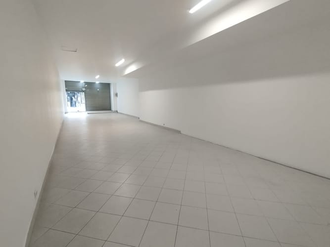 Local en arriendo en La Ceja, 108 m² · foto 3 de 13