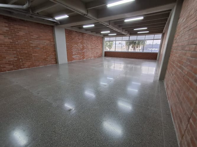Local en arriendo en Shellmar, Medellín, 128 m² · foto 3 de 9