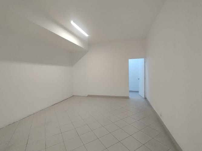 Local en arriendo en La Ceja, 108 m² · foto 4 de 13