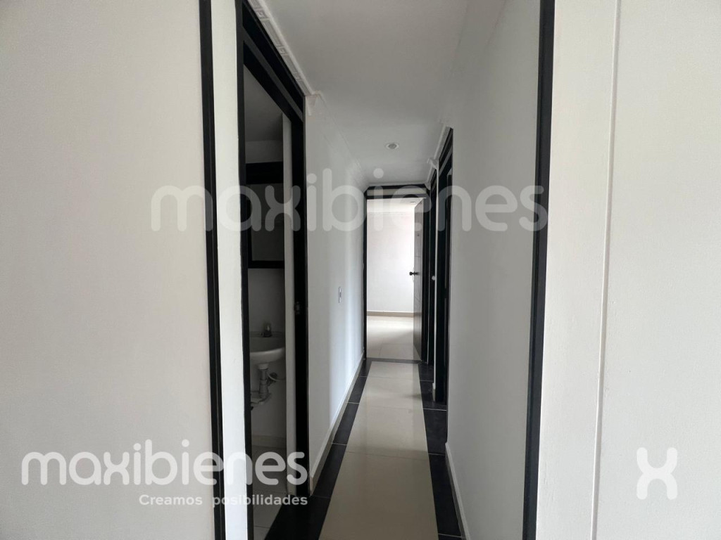 Apartamento en arriendo en Rodeo Alto, Medellín · foto 16 de 18