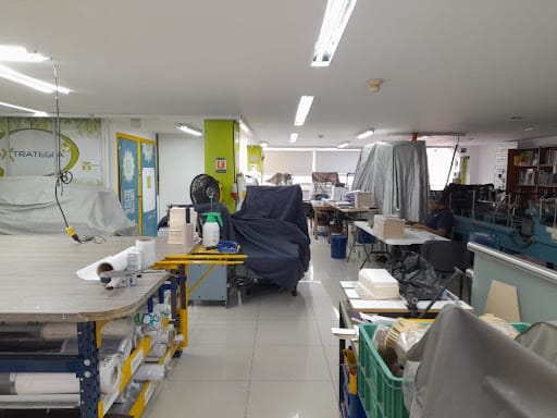 Bodega en arriendo en Laureles, Medellín, 350 m² · foto 2 de 20