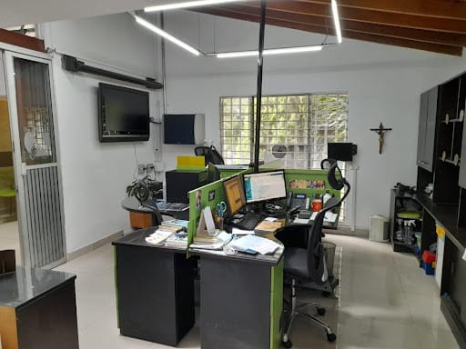 Bodega en arriendo en Laureles, Medellín, 350 m² · foto 18 de 20