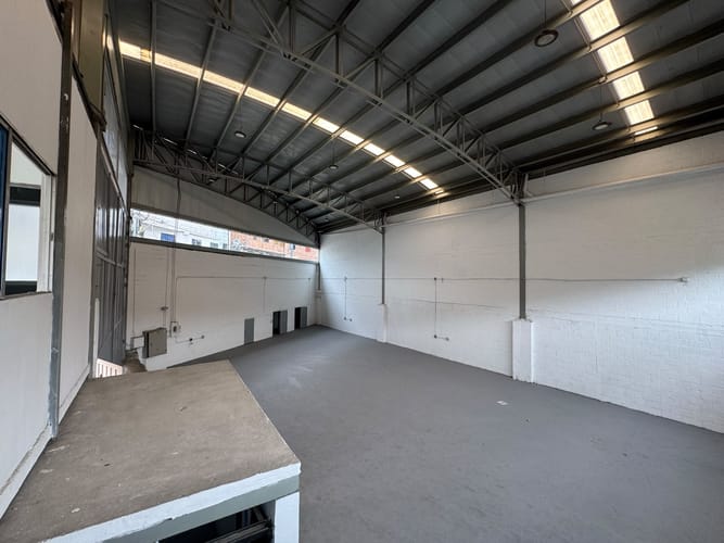 Bodega en arriendo en La Tablaza, La Estrella, 340 m² · foto 6 de 13