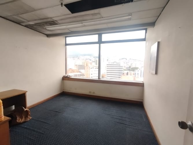 Oficina en arriendo en La Candelaria, Medellín, 600 m² · foto 4 de 20